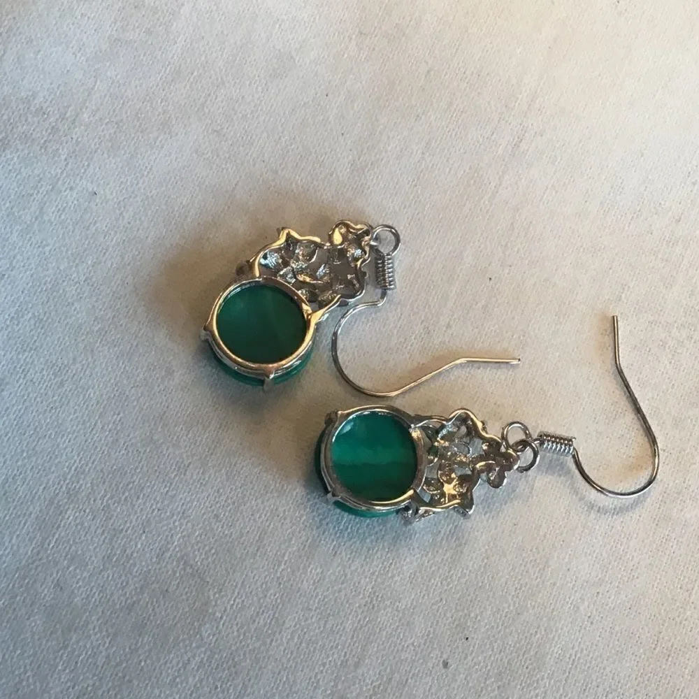 NWOT. Sterling Silver Malachite Type Earrings